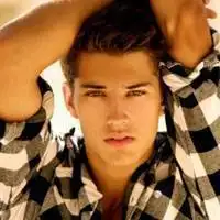 6686体育铁牌作者Ernie