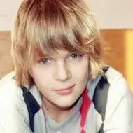 6686体育金牌作者Adrian