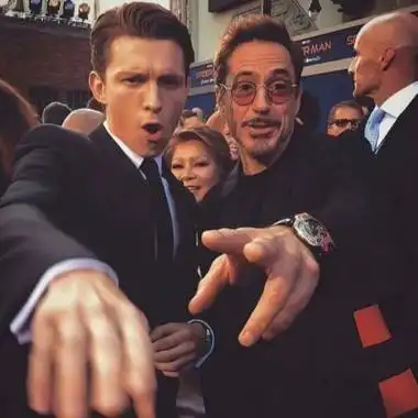 6686体育铜牌作者Paige