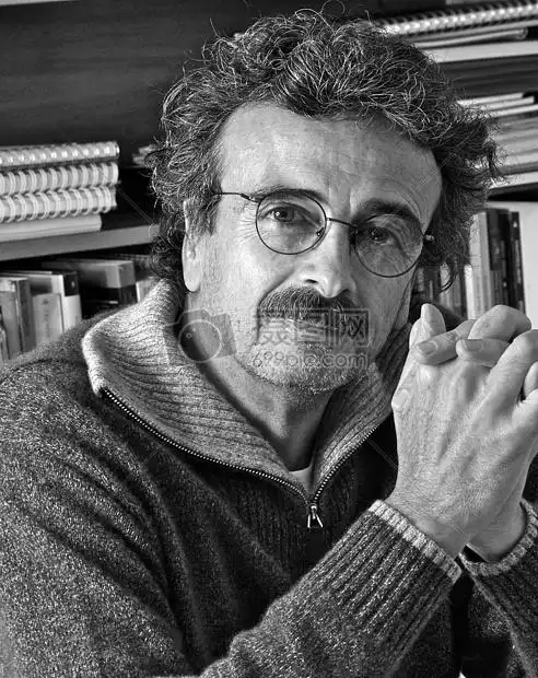 6686体育初级作者Gordon