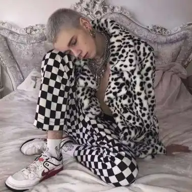 6686体育海外作者Skye