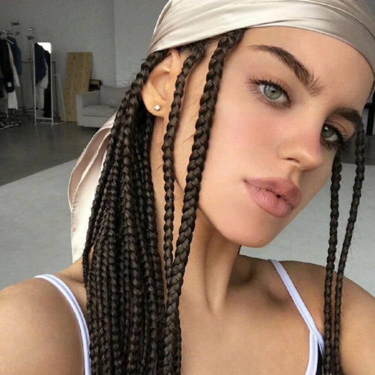 6686体育钻石作者Nadia