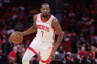 杜兰特：我觉得自己本可以18投全中，输球很不适但赛季才开端