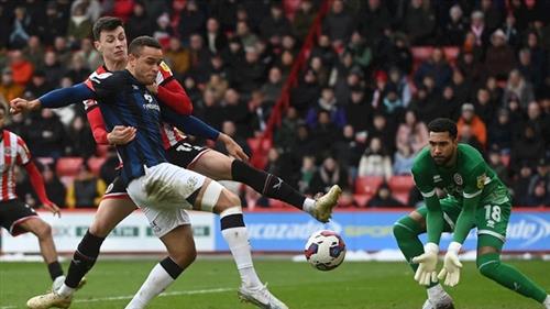 谢菲尔德联 vs 卢顿镇