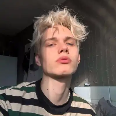 6686体育铁牌作者落安言