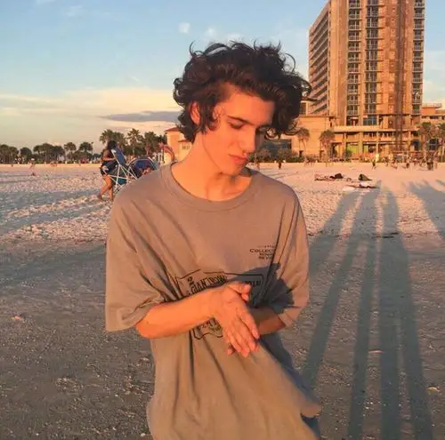 6686体育首席作者Connor