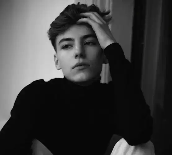 6686体育中级作者Alfie