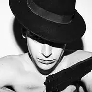 6686体育中级作者Carmen